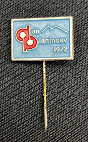 Slovenian Mountaineering Pin 9