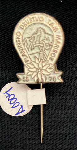 Slovenian Mountaineering Pin 49