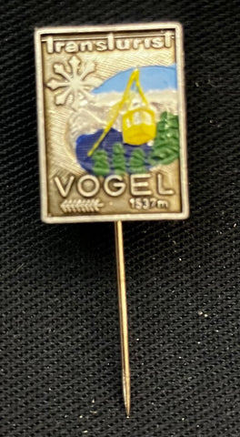 Slovenian Mountaineering Pin 20