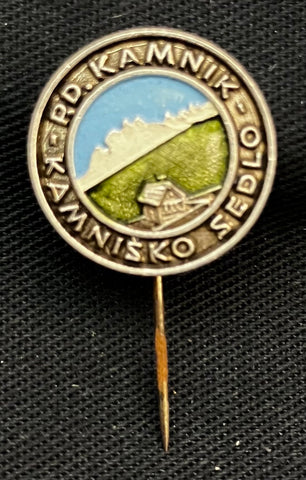 Slovenian Mountaineering Pin 3