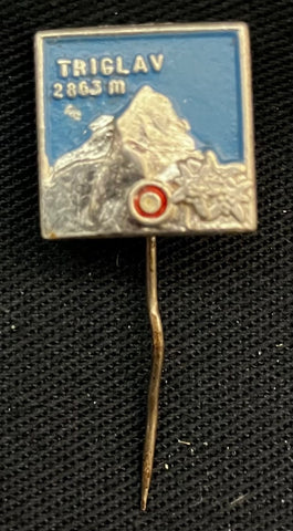 Slovenian Mountaineering Pin 52