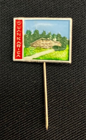 Slovakian Mountaineering Pin